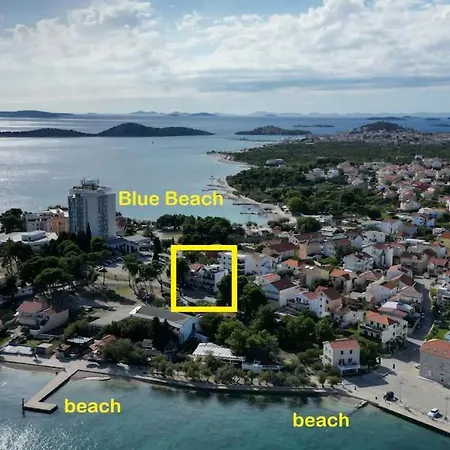 Apartment Penthouse With Jacuzzi, Sauna,pool,gym-villa Punta Vodice