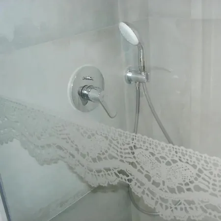Apartment Penthouse With Jacuzzi, Sauna,pool,gym-villa Punta Vodice