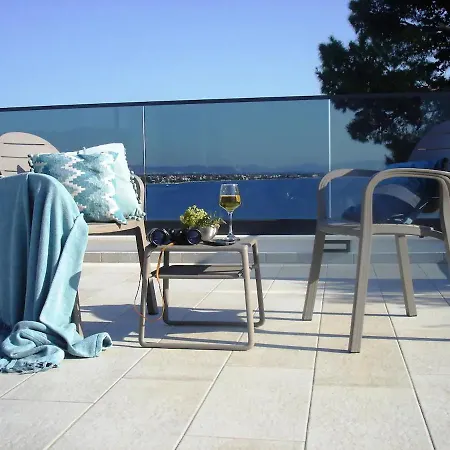 Apartment Penthouse With Jacuzzi, Sauna,pool,gym-villa Punta Vodice